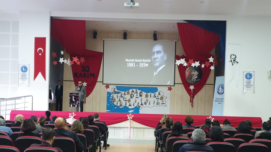10 Kasımda Atatürk'ü Saygı ve Rahmetle Anıyoruz